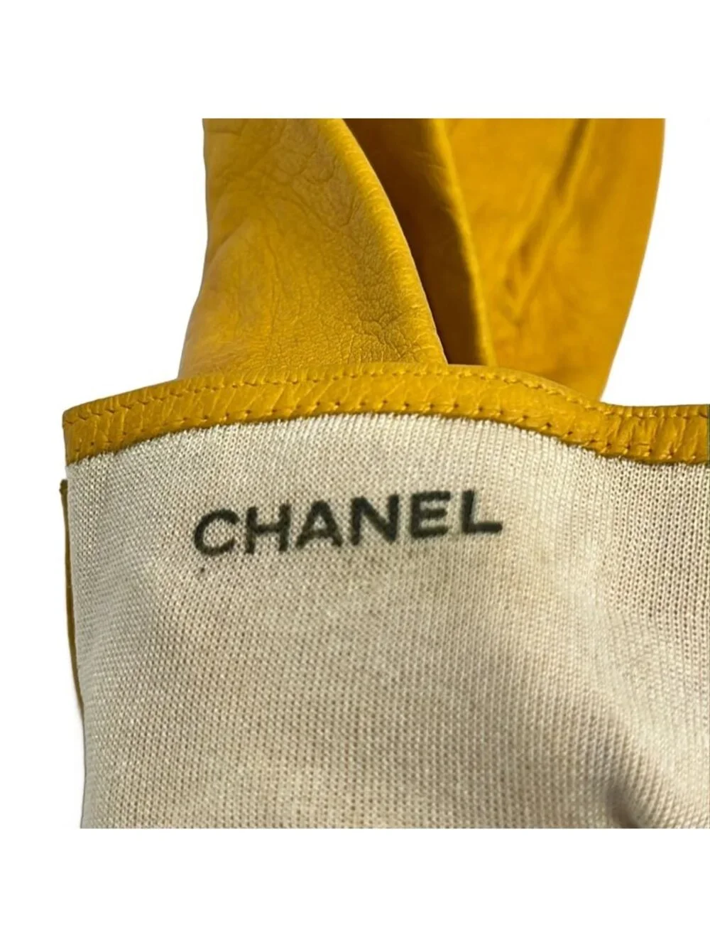 Chanel Gloves 7.5 Yellow CC Logo Turnlock Leather